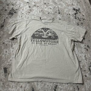 Yellowstone Graphic Men's Shirt Size 4XL